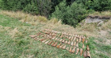 82 aknavető gránátot találtak Újtusnád határában